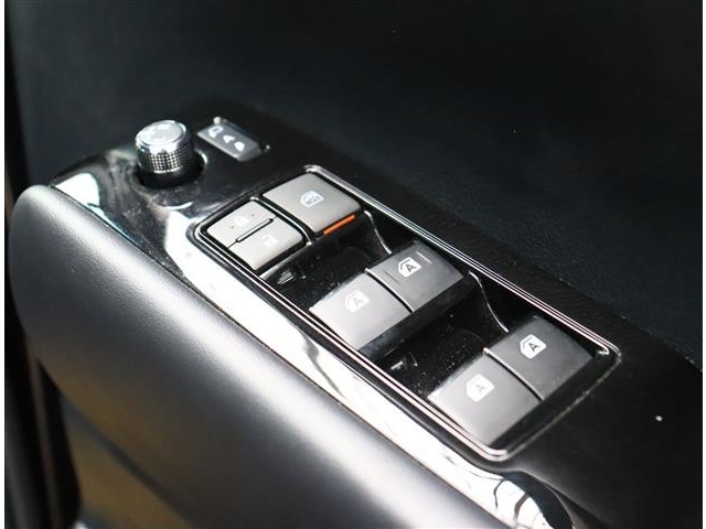 トヨタ ヴェルファイア　ハイブリッド ハイブリッド ２．５ エグゼクティブ ラウンジ Ｚ Ｅ－ＦＯＵＲ ４ＷＤ H30年 (関東) 99