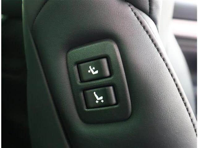 トヨタ ヴェルファイア　ハイブリッド ハイブリッド ２．５ エグゼクティブ ラウンジ Ｚ Ｅ－ＦＯＵＲ ４ＷＤ H30年 (関東) 99