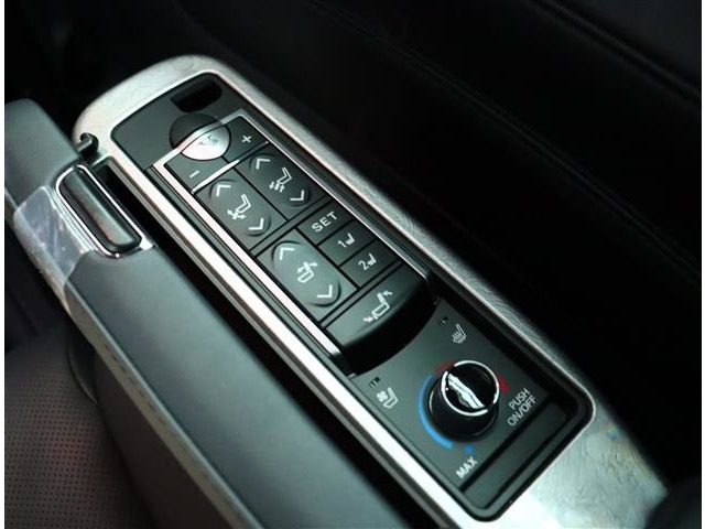 トヨタ ヴェルファイア　ハイブリッド ハイブリッド ２．５ エグゼクティブ ラウンジ Ｚ Ｅ－ＦＯＵＲ ４ＷＤ H30年 (関東) 99