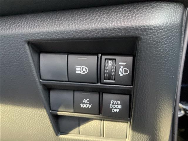 トヨタ ノア １．８ ハイブリッド Ｓ－Ｚ R6年 (東海) 99