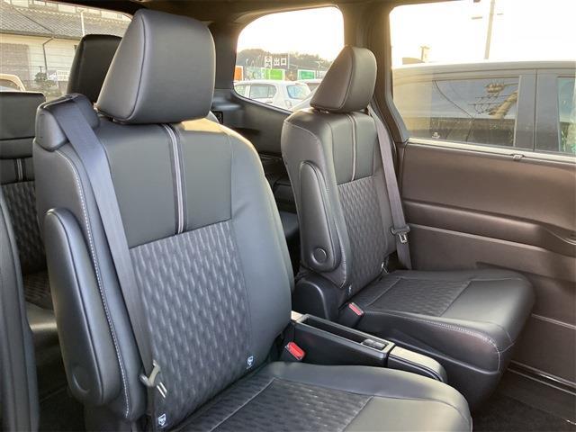 トヨタ ノア １．８ ハイブリッド Ｓ－Ｚ R6年 (東海) 99