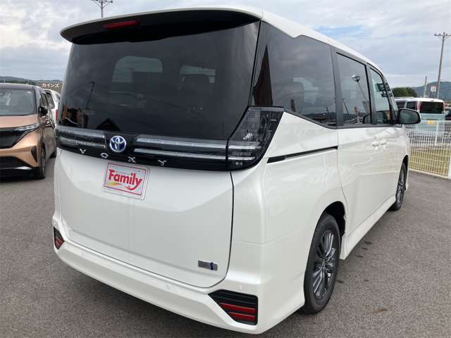 トヨタ ヴォクシー １．８ ハイブリッド Ｓ－Ｇ R6年 (東海) 99