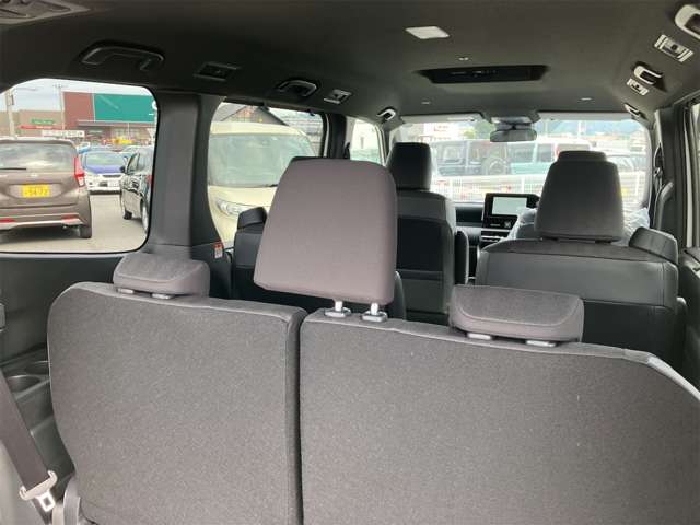 トヨタ ヴォクシー １．８ ハイブリッド Ｓ－Ｇ R6年 (東海) 99