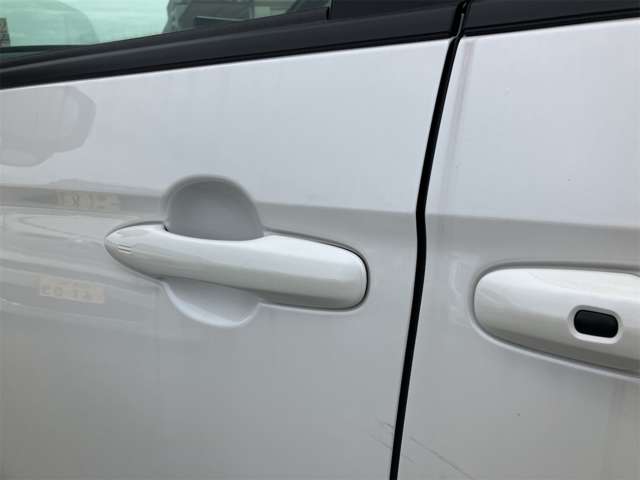 トヨタ ヴォクシー １．８ ハイブリッド Ｓ－Ｇ R6年 (東海) 99