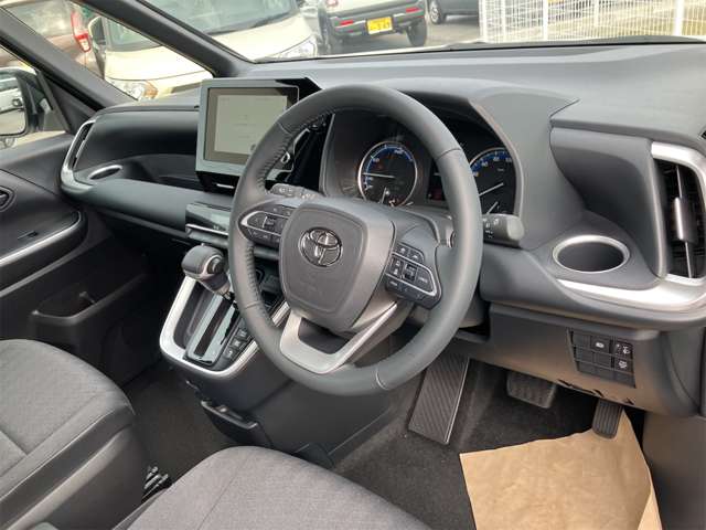 トヨタ ヴォクシー １．８ ハイブリッド Ｓ－Ｇ R6年 (東海) 99