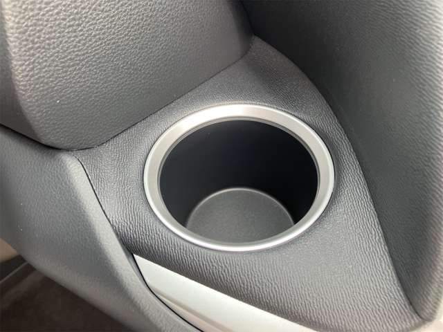 トヨタ ヴォクシー １．８ ハイブリッド Ｓ－Ｇ R6年 (東海) 99