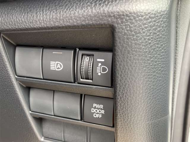 トヨタ ヴォクシー １．８ ハイブリッド Ｓ－Ｇ R6年 (東海) 99