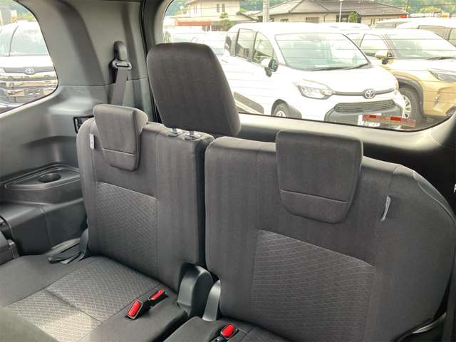 トヨタ ヴォクシー １．８ ハイブリッド Ｓ－Ｇ R6年 (東海) 99