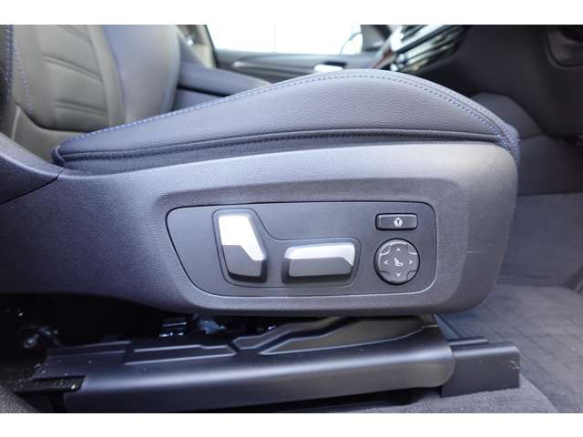 ＢＭＷ ｉＸ３ Ｍスポーツ R4年 (近畿) 99