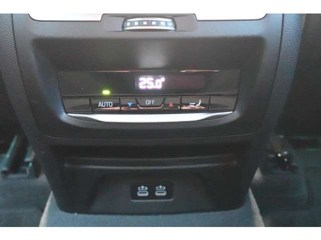 ＢＭＷ ｉＸ３ Ｍスポーツ R4年 (近畿) 99