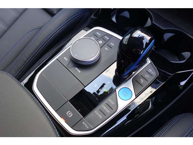 ＢＭＷ ｉＸ３ Ｍスポーツ R4年 (近畿) 99