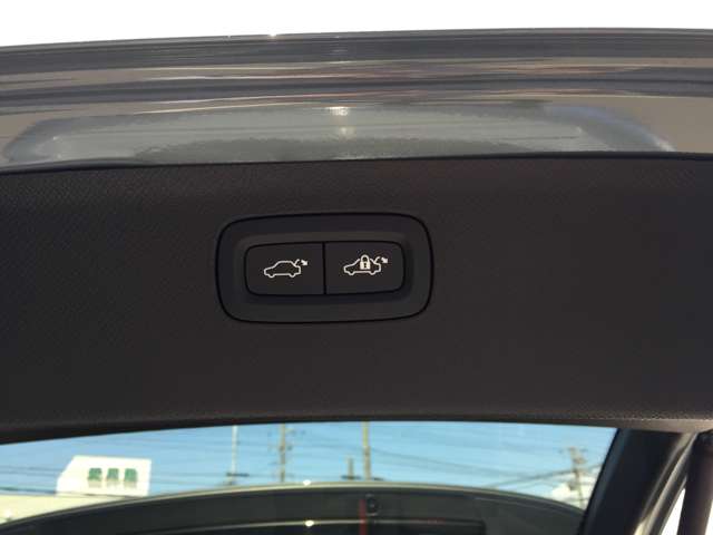 ボルボ ＸＣ９０ リチャージ プラグインハイブリッド Ｔ８ ＡＷＤ インスクリプション ４ＷＤ R4年 (東海) 99