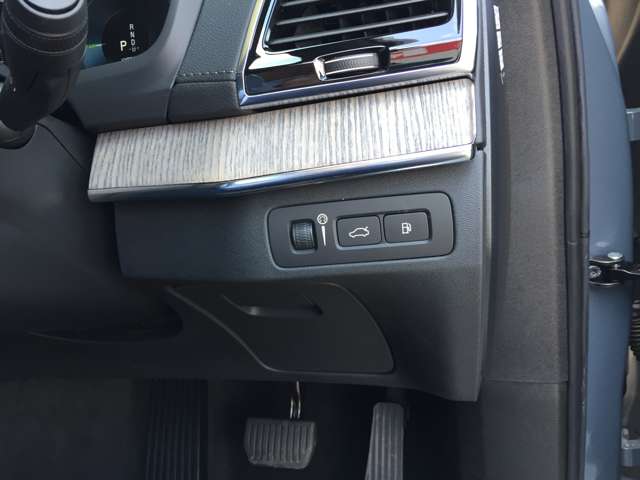 ボルボ ＸＣ９０ リチャージ プラグインハイブリッド Ｔ８ ＡＷＤ インスクリプション ４ＷＤ R4年 (東海) 99