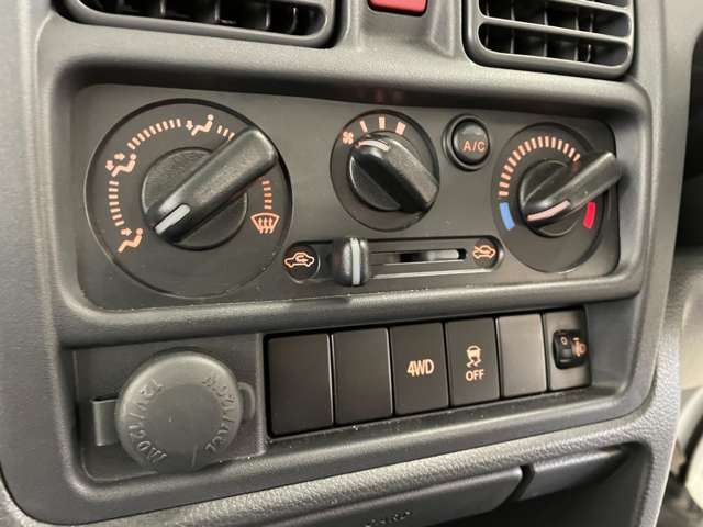 スズキ キャリイトラック ６６０ ＫＣエアコン・パワステ ３方開 ４ＷＤ R4年 (北海道) 99