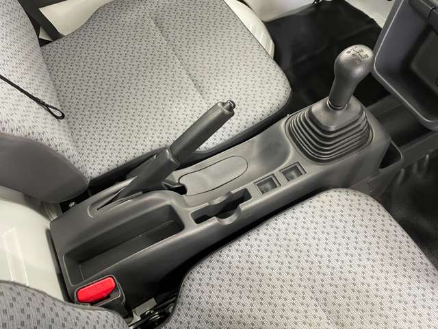 スズキ キャリイトラック ６６０ ＫＣエアコン・パワステ ３方開 ４ＷＤ R4年 (北海道) 99