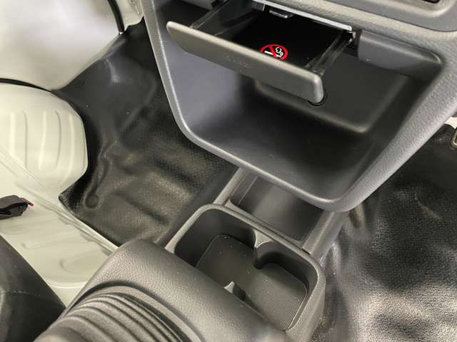 スズキ キャリイトラック ６６０ ＫＣエアコン・パワステ ３方開 ４ＷＤ R4年 (北海道) 99