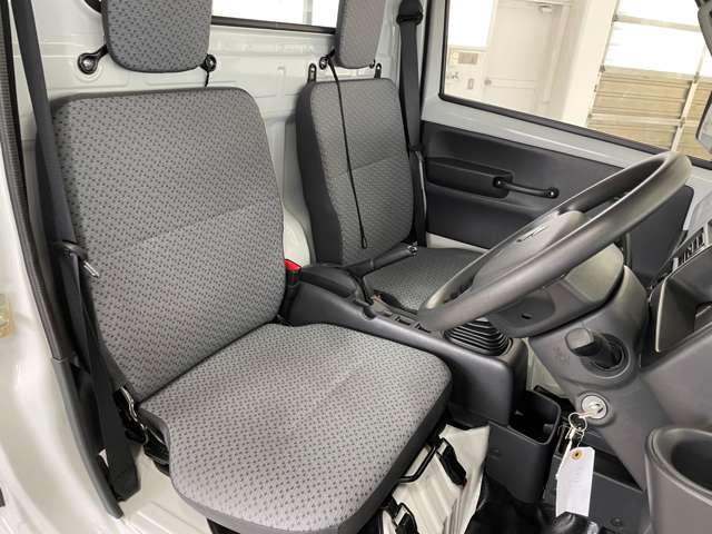 スズキ キャリイトラック ６６０ ＫＣエアコン・パワステ ３方開 ４ＷＤ R4年 (北海道) 99