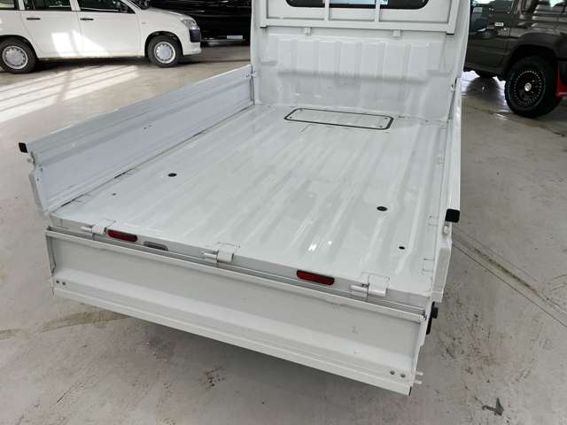 スズキ キャリイトラック ６６０ ＫＣエアコン・パワステ ３方開 ４ＷＤ R4年 (北海道) 99