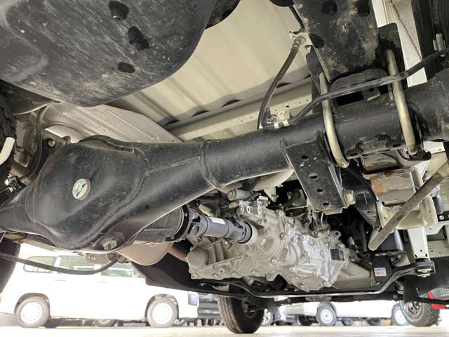 スズキ キャリイトラック ６６０ ＫＣエアコン・パワステ ３方開 ４ＷＤ R4年 (北海道) 99