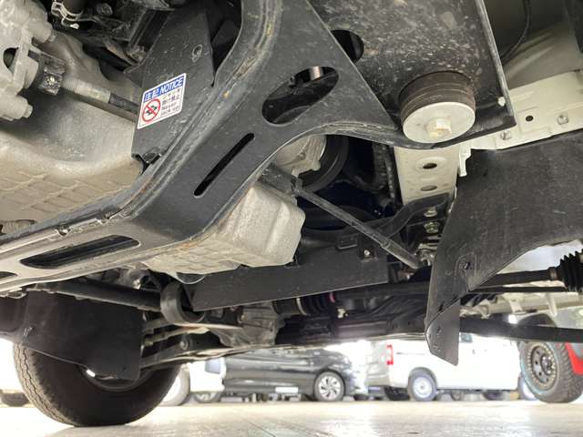 スズキ キャリイトラック ６６０ ＫＣエアコン・パワステ ３方開 ４ＷＤ R4年 (北海道) 99