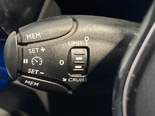 プジョー ３００８ アリュール　ＬＥＤパッケージ H30年 (東北) 99