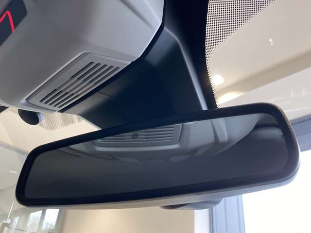 プジョー ３００８ アリュール　ＬＥＤパッケージ H30年 (東北) 99