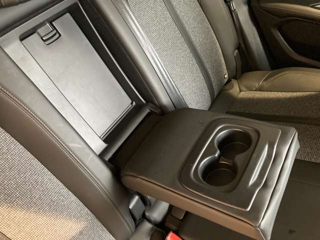 プジョー ３００８ アリュール　ＬＥＤパッケージ H30年 (東北) 99