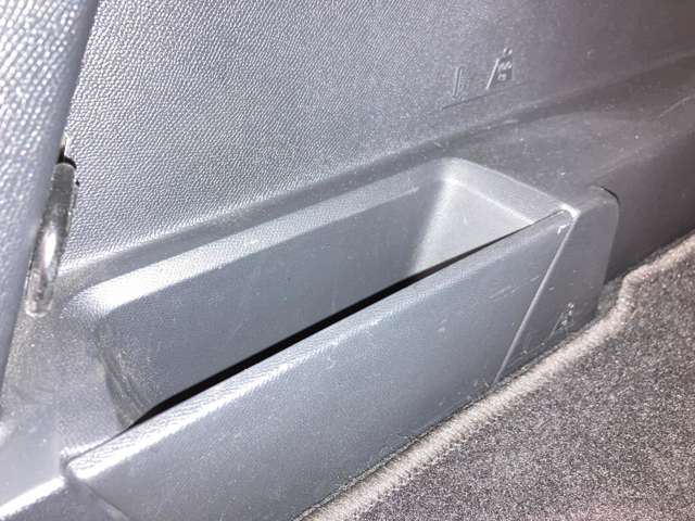 プジョー ３００８ アリュール　ＬＥＤパッケージ H30年 (東北) 99