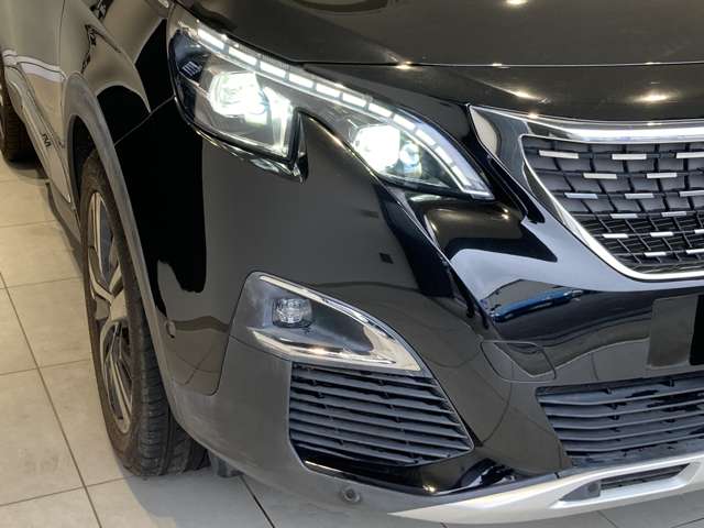 プジョー ３００８ アリュール　ＬＥＤパッケージ H30年 (東北) 99
