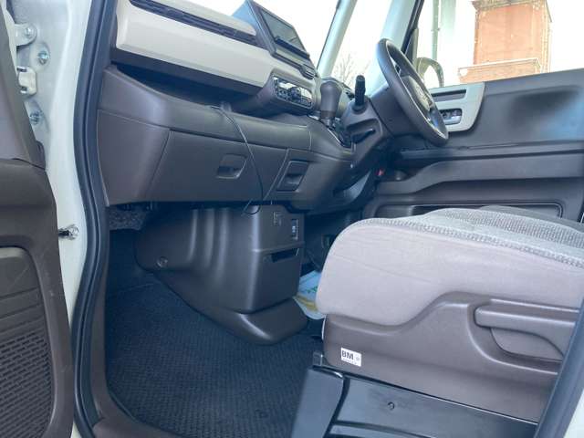 ホンダ Ｎ　ＢＯＸ ６６０ Ｌ ４ＷＤ R5年 (東北) 99