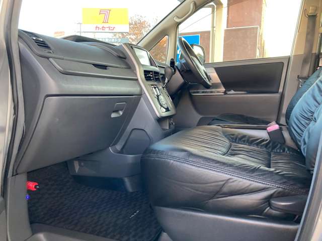 トヨタ ノア ２．０ ＳＩ ４ＷＤ H20年 (東北) 99