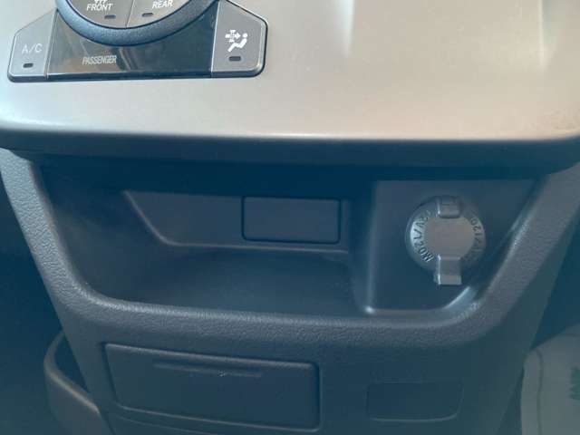 トヨタ ノア ２．０ ＳＩ ４ＷＤ H20年 (東北) 99