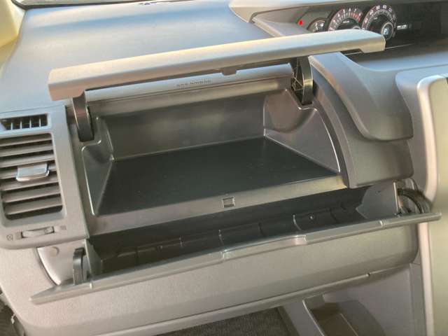 トヨタ ノア ２．０ ＳＩ ４ＷＤ H20年 (東北) 99