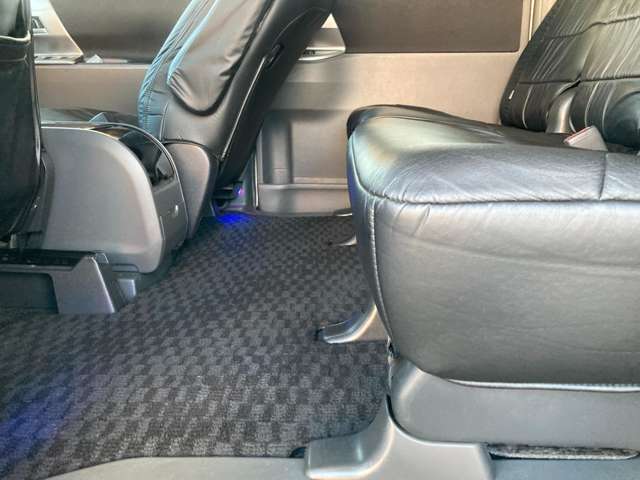 トヨタ ノア ２．０ ＳＩ ４ＷＤ H20年 (東北) 99