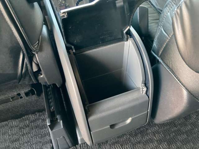 トヨタ ノア ２．０ ＳＩ ４ＷＤ H20年 (東北) 99