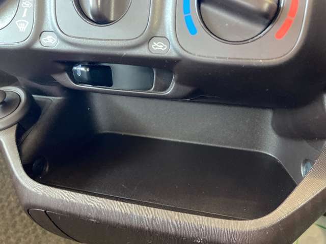 トヨタ パッソ １．０ Ｘ ４ＷＤ H27年 (東北) 99