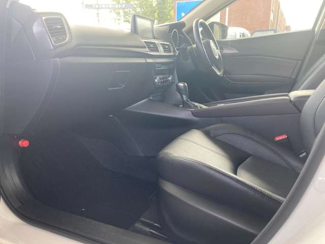 マツダ アクセラスポーツ ２．２ ２２ＸＤ Ｌパッケージ ディーゼルターボ ４ＷＤ H29年 (東北) 99