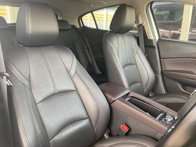 マツダ アクセラスポーツ ２．２ ２２ＸＤ Ｌパッケージ ディーゼルターボ ４ＷＤ H29年 (東北) 99