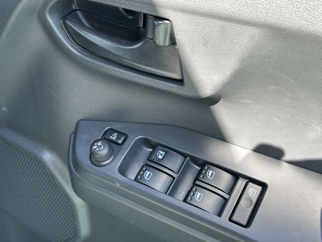 ダイハツ ウェイク ６６０ Ｄ ＳＡＩＩＩ R1年 (東海) 99