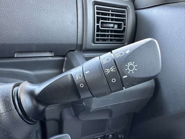 ダイハツ ウェイク ６６０ Ｄ ＳＡＩＩＩ R1年 (東海) 99