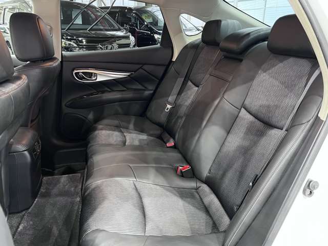 日産 フーガ ２．５ ２５０ＧＴ H21年 (関東) 99