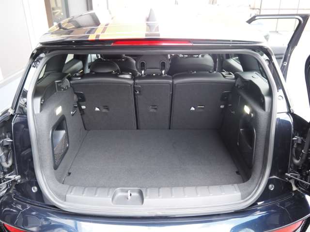 ミニ ミニクラブマン ジョン・クーパー・ワークス ４ＷＤ R5年 (近畿) 99