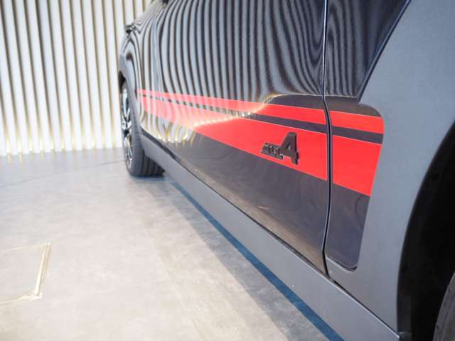 ミニ ミニクラブマン ジョン・クーパー・ワークス ４ＷＤ R5年 (近畿) 99