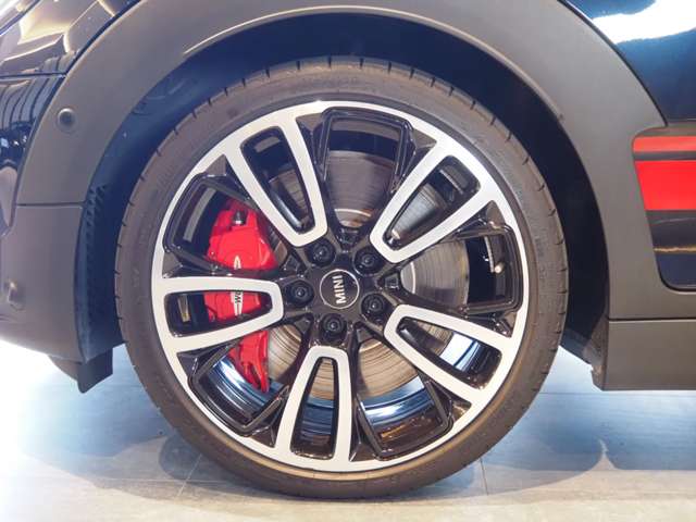 ミニ ミニクラブマン ジョン・クーパー・ワークス ４ＷＤ R5年 (近畿) 99