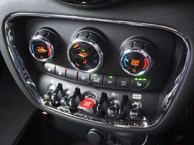 ミニ ミニクラブマン ジョン・クーパー・ワークス ４ＷＤ R5年 (近畿) 99