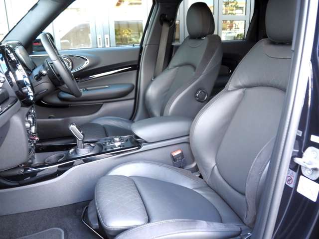 ミニ ミニクラブマン ジョン・クーパー・ワークス ４ＷＤ R5年 (近畿) 99