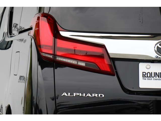 トヨタ アルファード ２．５ Ｓ Ｃパッケージ R4年 (近畿) 99