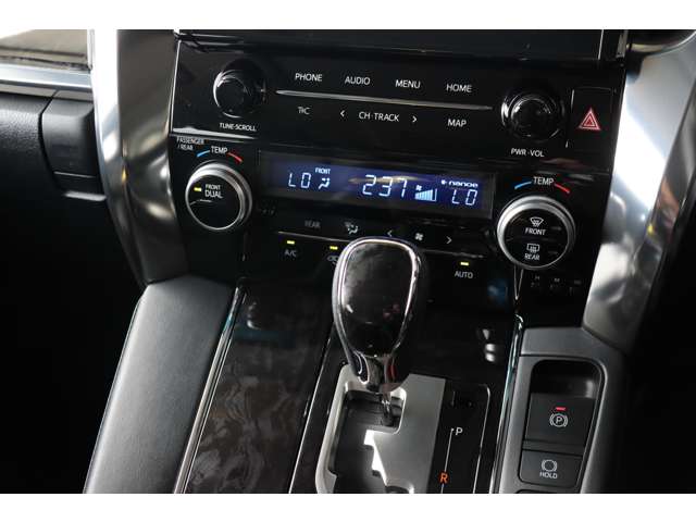 トヨタ アルファード ２．５ Ｓ Ｃパッケージ R4年 (近畿) 99