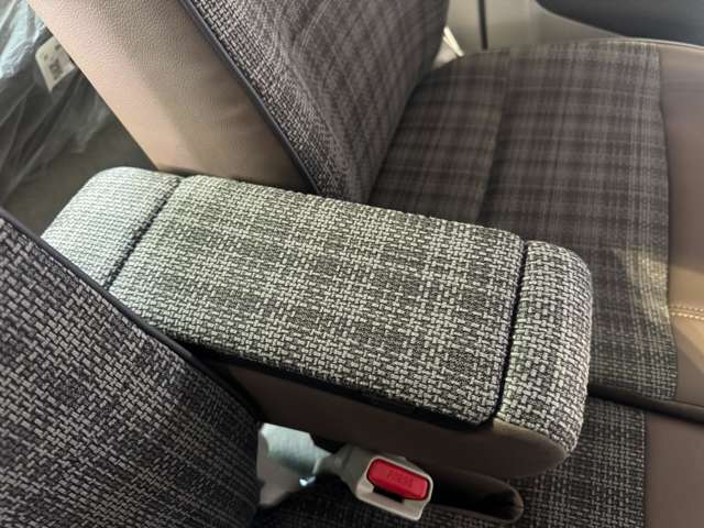 スズキ アルトラパン　ＬＣ ＬＣ ６６０ Ｘ ４ＷＤ R6年 (東北) 99