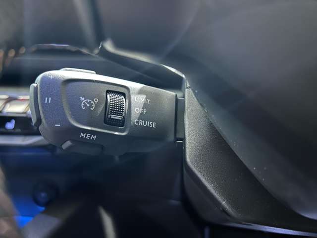 プジョー ３００８ ＧＴ ハイブリッド４ ４ＷＤ R6年 (東北) 99